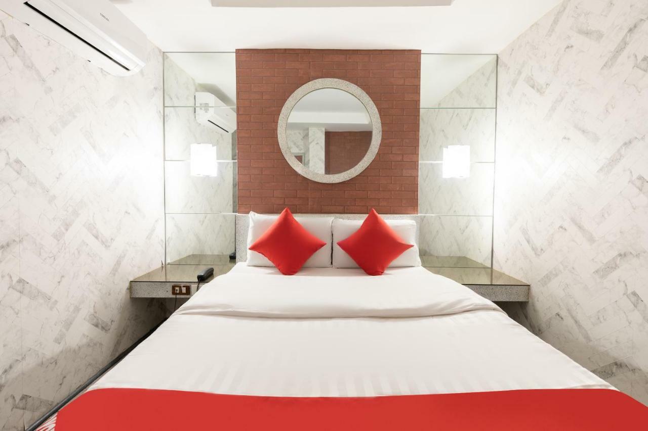 Oyo 191 Paradise Apartelle Otel Manila Dış mekan fotoğraf