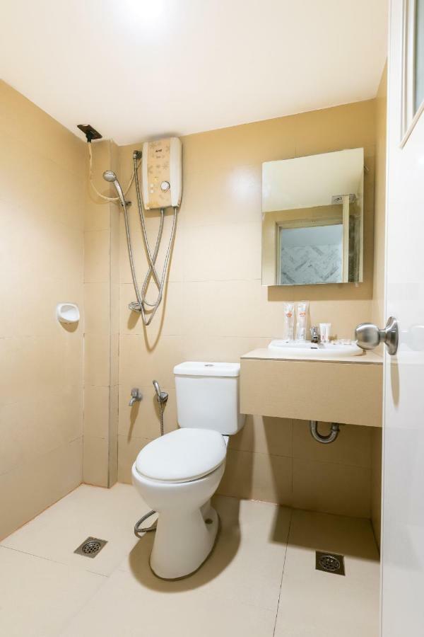 Oyo 191 Paradise Apartelle Otel Manila Dış mekan fotoğraf