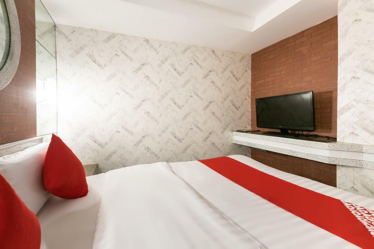 Oyo 191 Paradise Apartelle Otel Manila Dış mekan fotoğraf