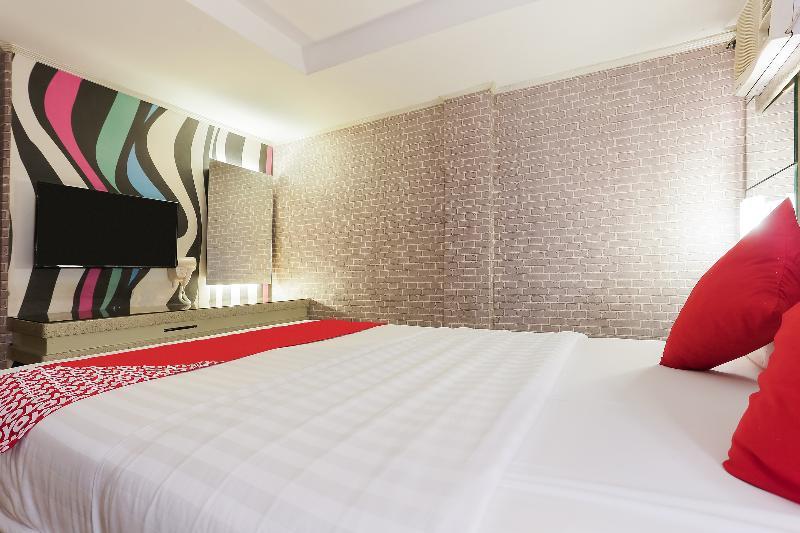 Oyo 191 Paradise Apartelle Otel Manila Dış mekan fotoğraf