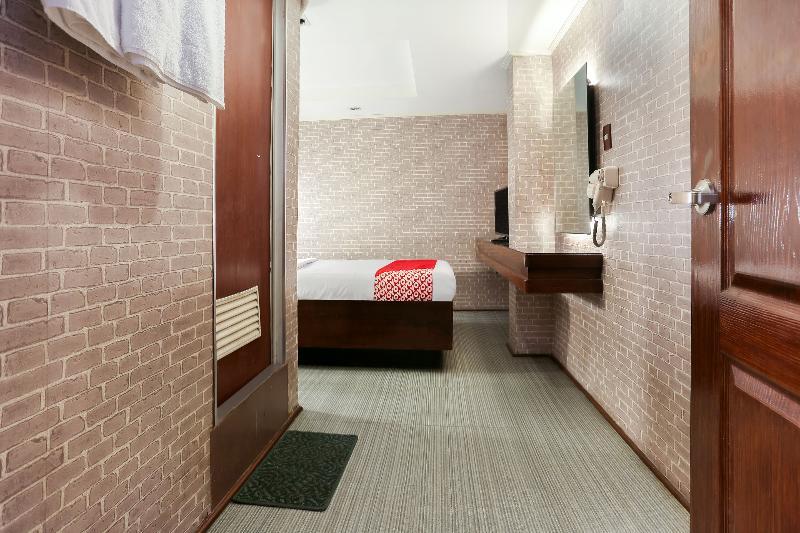 Oyo 191 Paradise Apartelle Otel Manila Dış mekan fotoğraf